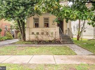 216 E Windsor Ave, Alexandria, VA 22301