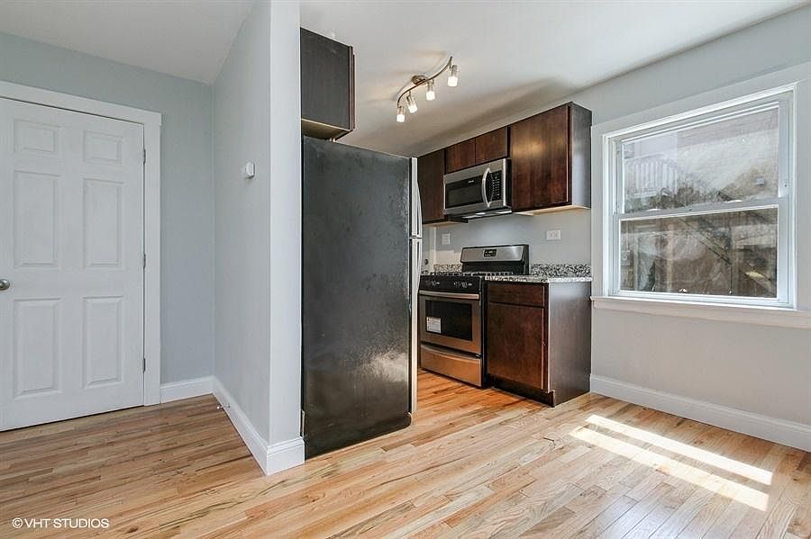 1st image of 7419 N Wolcott Ave APT 1W