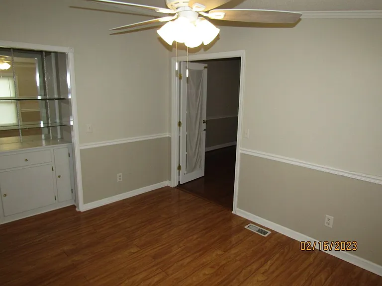 4883 Riverside Dr #A — Photo 10