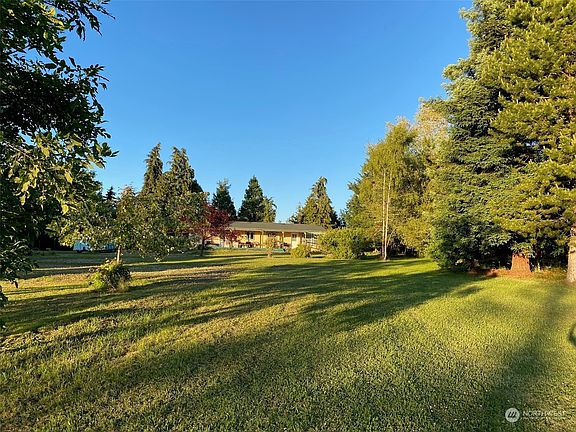 2nd image of 1102 McFarland Drive