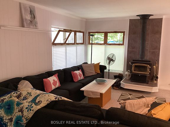 5th image of 340 Tiny Beaches Rd N