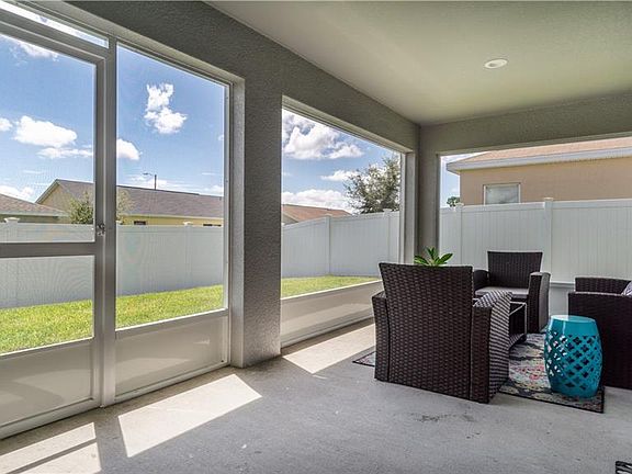 4th image of 2091 Horse Creek Ln
