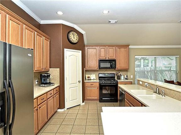 4th image of 3740 Pine Needle Cir