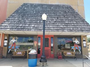 570 N Chestnut St, Minonk, IL