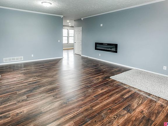4th image of 2405 S Mineral Dr