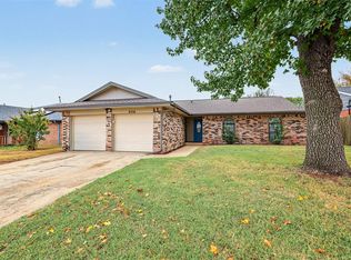 8716 Cord Ave, Oklahoma City, OK 73132