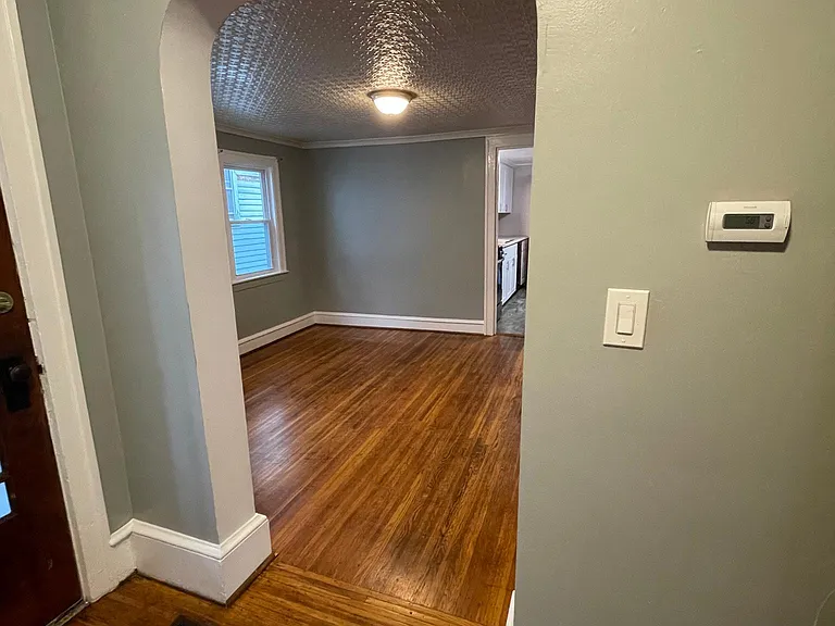 173 Caroline St #LOWER — Photo 9