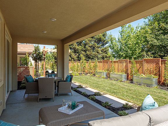 4th image of 1617 Buttercup Ln #49JYRK