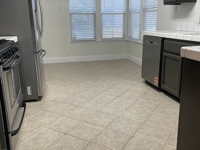 6003 Kuvasz Ct — Photo 5
