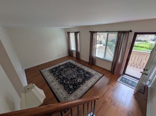 2494 Glengyle Dr, Vienna, VA 22181