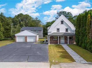 103 Springfield Ave, Johnston, RI 02919