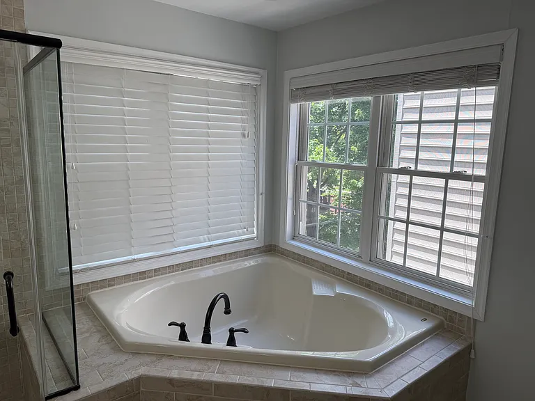 Master Bathroom 3rd Floor