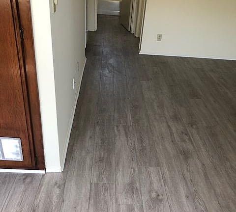 2nd image of 2607 S Sepulveda Blvd #103