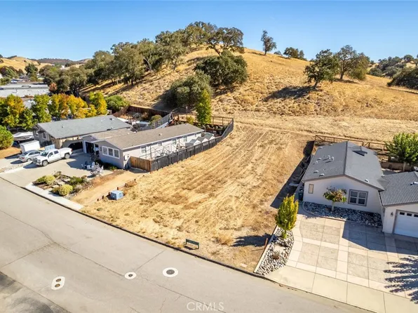 2442 Barn Rd, Paso Robles, CA 93446