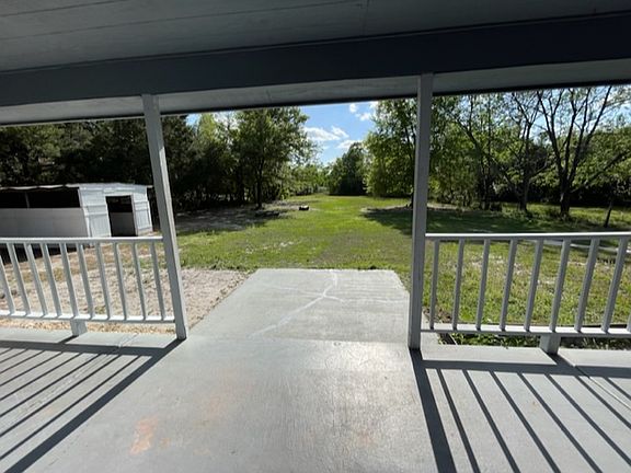 4th image of 9332 Trevarthon Rd