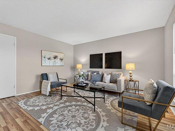 4th image of 4046 Del Lago Dr