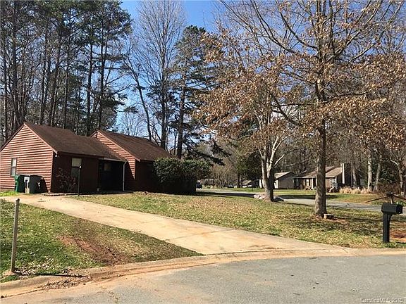 2nd image of 6234 Blue Jay Ln