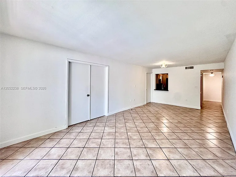 1250 Lincoln Rd #203 — Photo 7