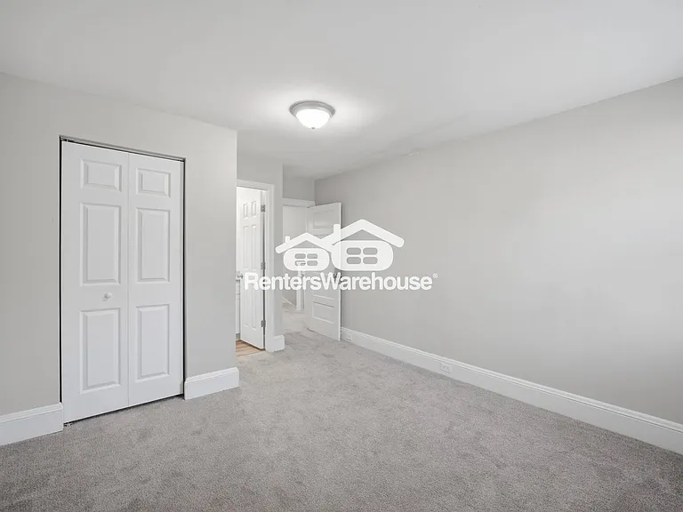 2729 Somme Ave — Photo 24