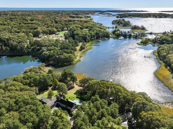 61 Fox Island Rd, Barnstable, MA 02630