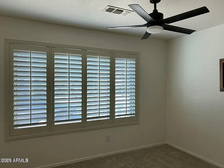 1807 E Lindrick Dr — Photo 8
