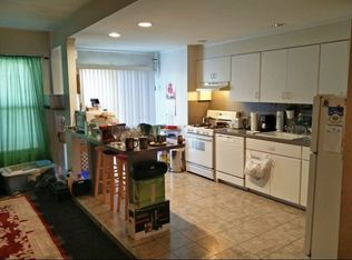 138 Bay 14th St #2, Brooklyn, NY 11214