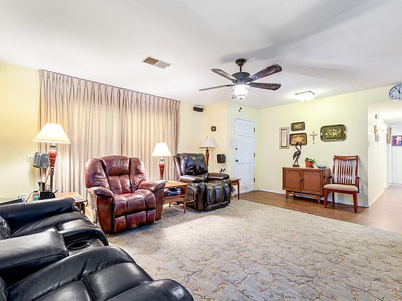 5th image of 7201 Beck Dr NE