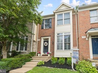 11742 Valley Ridge Cir, Fairfax, VA 22033