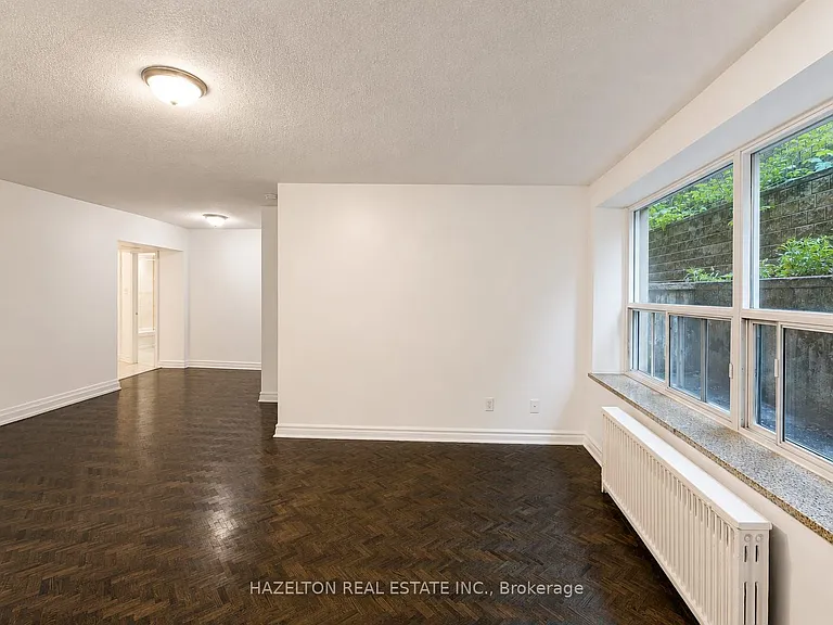 4 Sherbourne St N #B1 — Photo 2