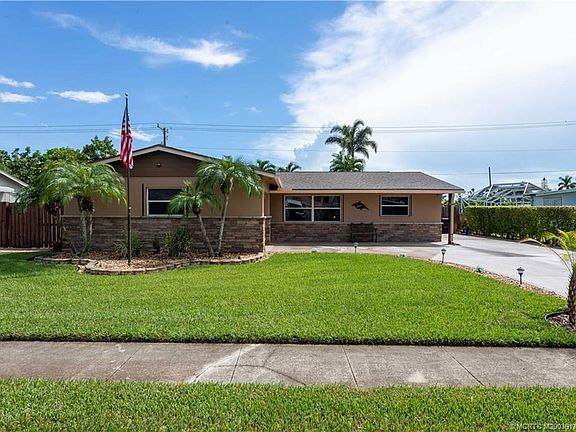 3rd image of 345 Cypress Ln