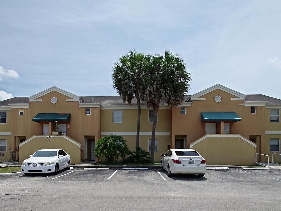 1st image of 2431 NW 56th Avenue #201