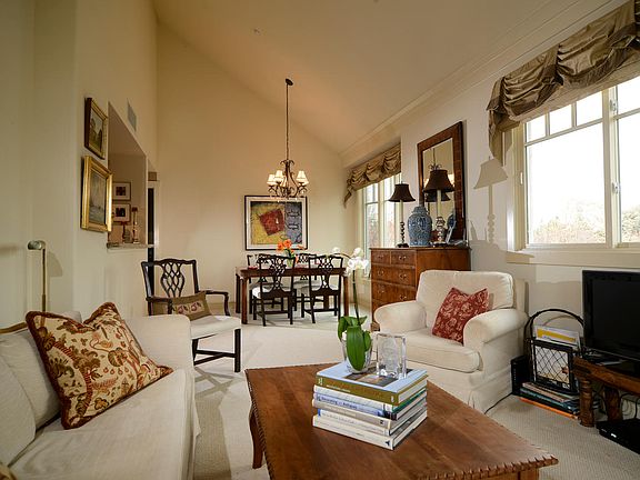 5th image of 1155 Merrill St APT 309