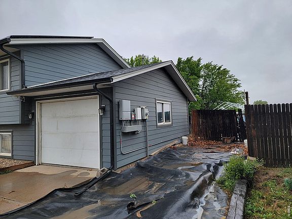 3rd image of 1202 Moore Dr