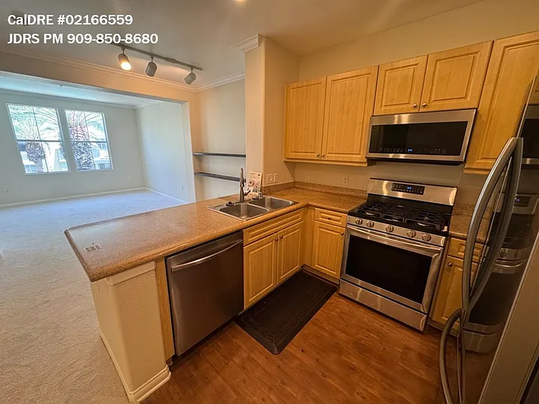 3458 Watermarke Pl — Photo 4