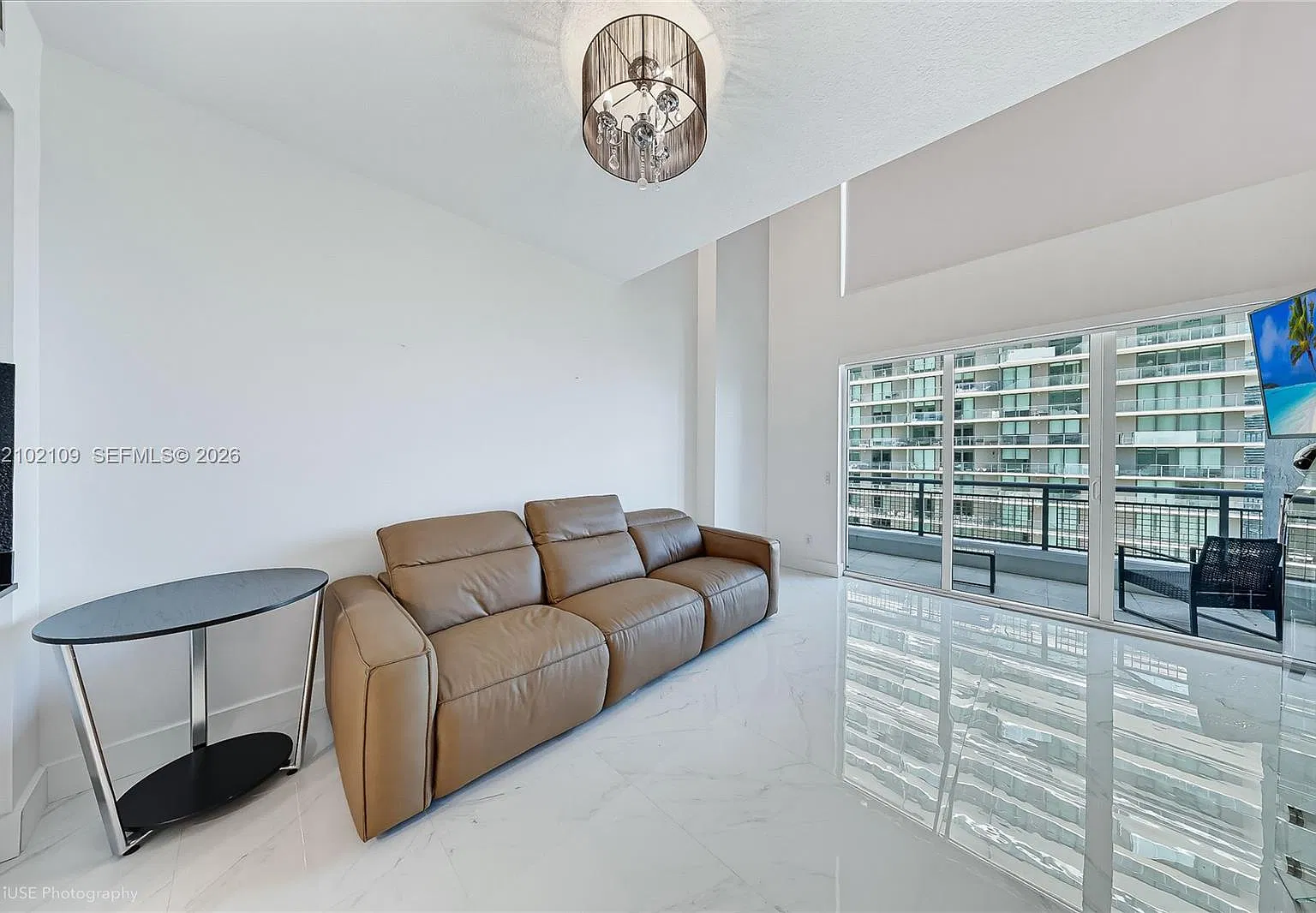Infinity At Brickell Cond — Photo 3