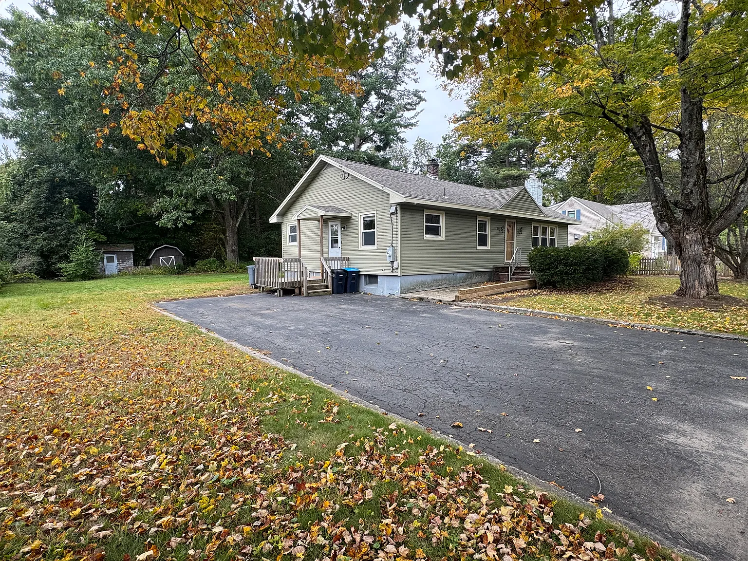 2 bed, 1305 sqft, $2,450 — Photo 3
