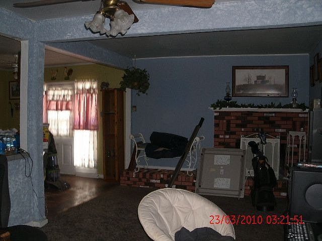 2nd image of 328 E Green Acres Dr