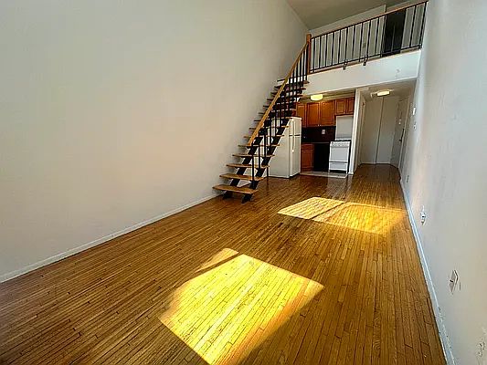2nd image of 122 E 13th St APT 2B