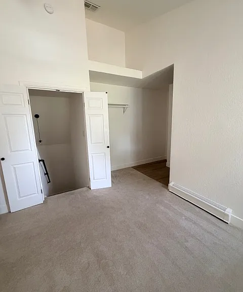 512 E Monroe Dr #C323 — Photo 11