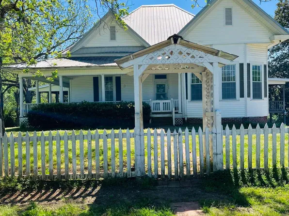 177 Old Cedar Creek Rd, Sylacauga, AL 35151