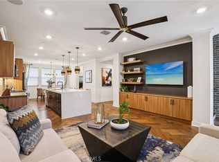 831 S Grable Cir, Orange, CA 92868