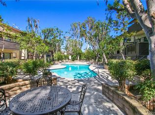 7300 Corbin Ave UNIT D, Reseda, CA 91335