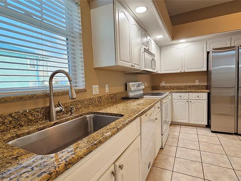 1209 Apollo Beach Blvd — Photo 16