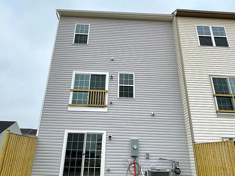 200 Norland Knoll Dr — Photo 3