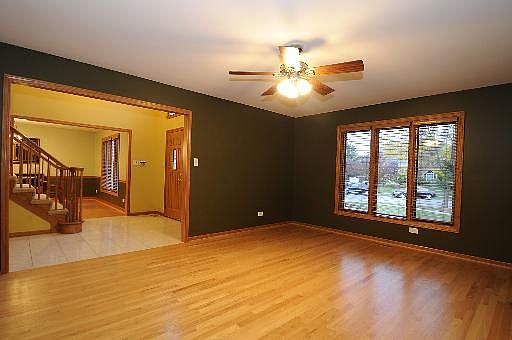 3rd image of 12610 Lake View Dr