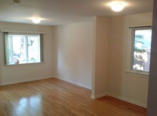 23024 58th Rd, Oakland Gardens, NY 11364