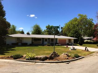 6023 W Robertson Dr, Boise, ID 83709