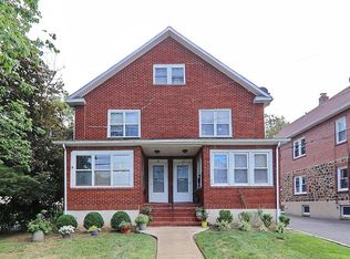 2 Gates Ave #2B, Summit, NJ 07901