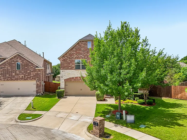 1828 Houghton Dr — Photo 46