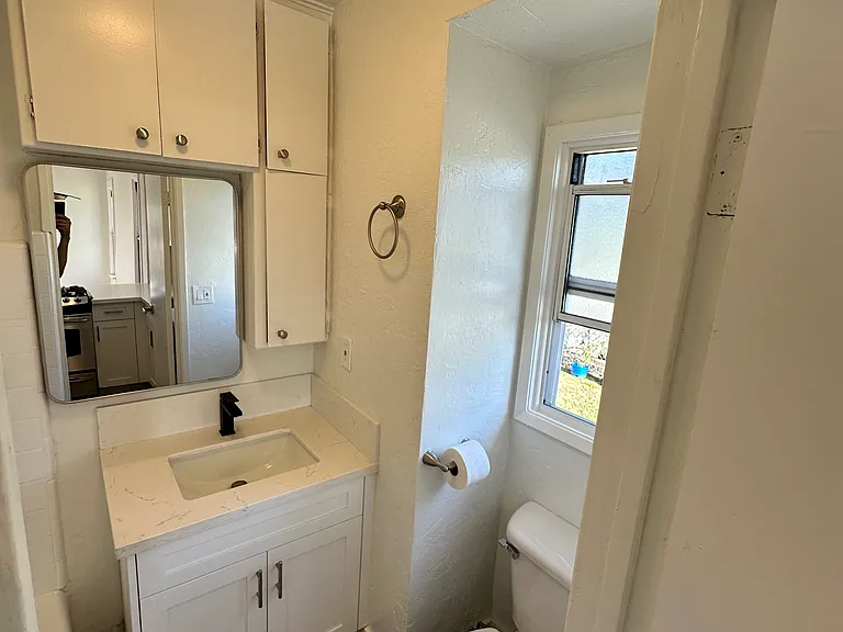 4225 Central Ave — Photo 14